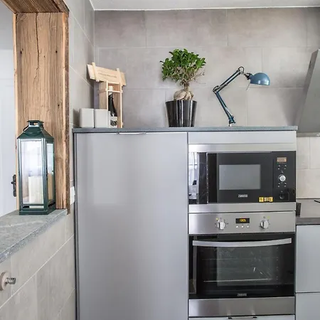 Josianne Σαλέ Saas Fee